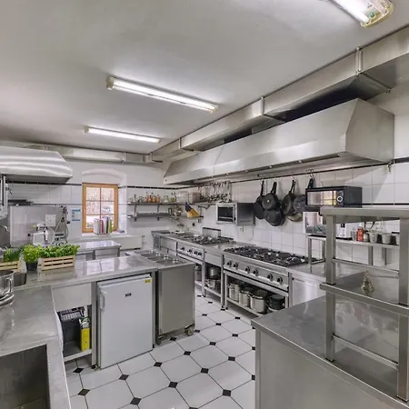 Kovarna Lipová-lázně